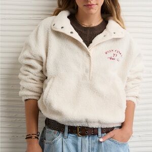 AE Cozy Cream Fleece Pullover Jacket